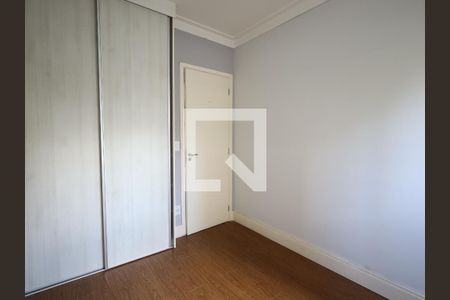 Apartamento para alugar com 72m², 2 quartos e 2 vagasQuarto