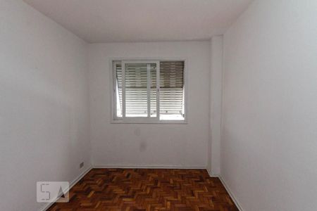 Apartamento à venda com 90m², 2 quartos e 1 vagaQuarto 02