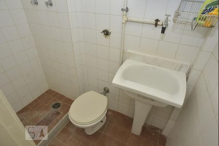Apartamento à venda com 70m², 2 quartos e 1 vagaBanheiro de Serviço