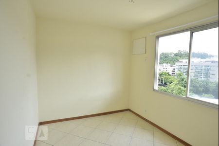 Apartamento à venda com 70m², 2 quartos e 1 vagaSuíte