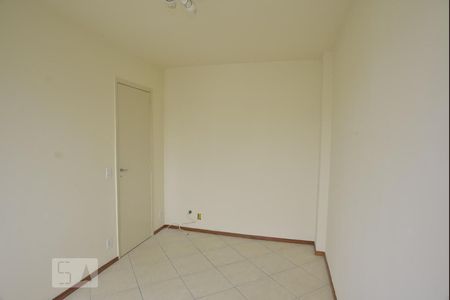 Quarto de apartamento à venda com 2 quartos, 70m² em Freguesia de Jacarepaguá, Rio de Janeiro