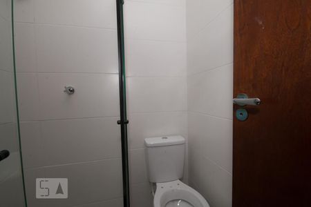Banheiro de apartamento para alugar com 2 quartos, 38m² em Vila Paiva, São Paulo