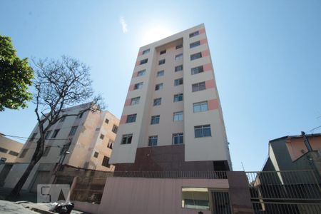 Apartamento para alugar com 75m², 3 quartos e 2 vagas
