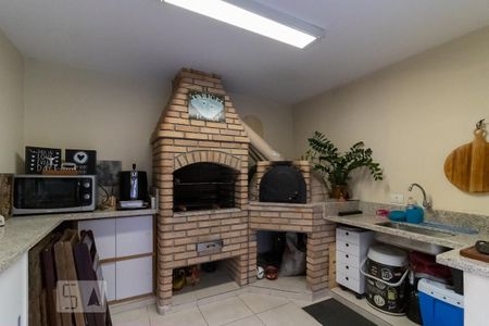 Casa à venda com 187m², 4 quartos e 1 vagaChurrasqueira