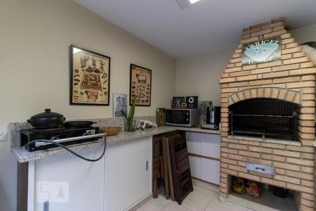 Casa à venda com 187m², 4 quartos e 1 vagaChurrasqueira