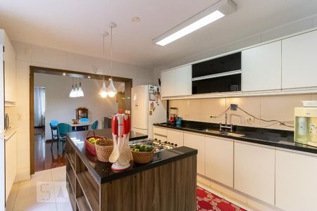 Casa à venda com 187m², 4 quartos e 1 vagaCozinha