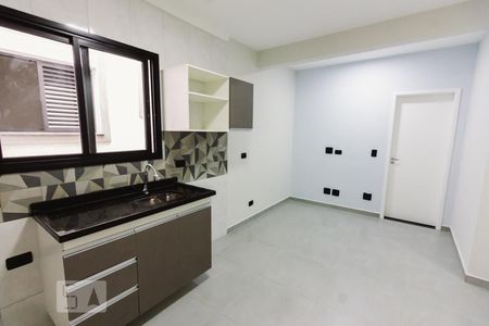 Sala - Cozinha e área de serviço de apartamento para alugar com 1 quarto, 33m² em Santana, São Paulo