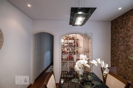 Sala de jantar - Detalhe adega de casa para alugar com 3 quartos, 210m² em Sumaré, São Paulo