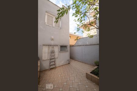 Casa para alugar com 210m², 3 quartos e 2 vagasQuintal