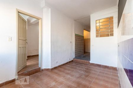 Sala  de apartamento para alugar com 2 quartos, 65m² em Vila Paulistania, São Paulo