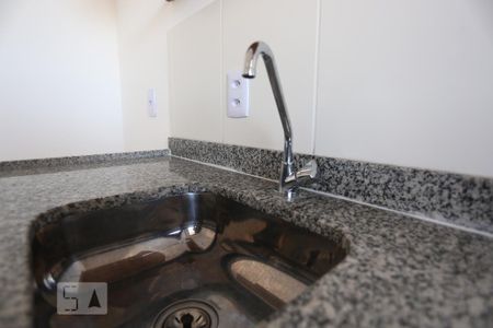 Apartamento para alugar com 49m², 2 quartos e 1 vagaCozinha - Torneira