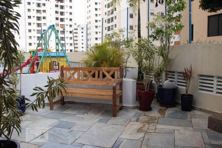 Apartamento para alugar com 55m², 2 quartos e 1 vagaÁrea Comum - Playground