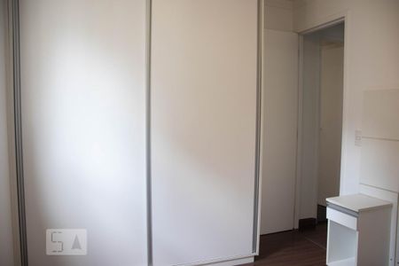 Apartamento para alugar com 55m², 2 quartos e 1 vagaQuarto 2