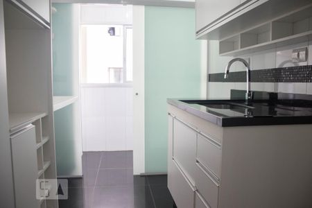 Apartamento para alugar com 55m², 2 quartos e 1 vagaCozinha - Armários