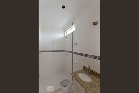 Banheiro Suíte de casa à venda com 3 quartos, 240m² em Vila Mesquita, São Paulo