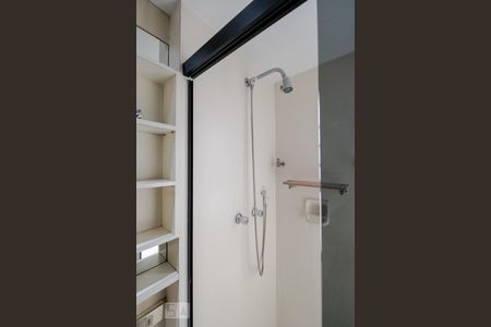 Apartamento para alugar com 296m², 4 quartos e 4 vagasBanheiro da Suíte 1