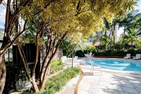 Apartamento para alugar com 296m², 4 quartos e 4 vagasPiscina