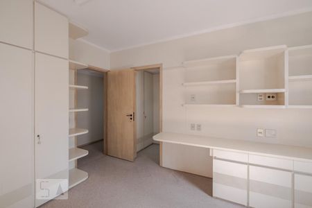 Apartamento para alugar com 296m², 4 quartos e 4 vagasSuíte 1