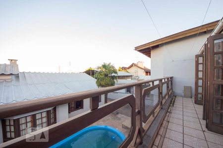 Casa à venda com 400m², 4 quartos e 2 vagas Casa à venda com 400m², 4 quartos e 2 vagasVaranda da Lavanderia