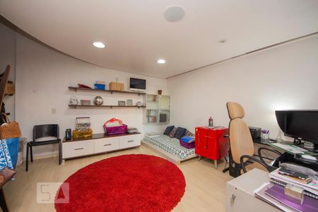 Casa à venda com 400m², 4 quartos e 2 vagas Casa à venda com 400m², 4 quartos e 2 vagasQuarto 3 / Escritório