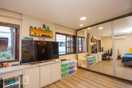 Casa à venda com 400m², 4 quartos e 2 vagas Casa à venda com 400m², 4 quartos e 2 vagasQuarto 1