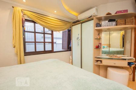 Casa à venda com 400m², 4 quartos e 2 vagas Casa à venda com 400m², 4 quartos e 2 vagasQuarto 2