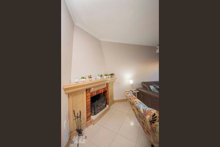 Sala  de casa à venda com 4 quartos, 400m² em Sarandi, Porto Alegre