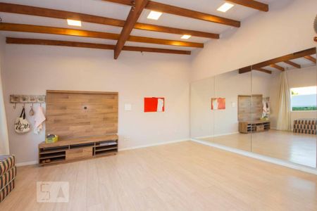 Casa à venda com 400m², 4 quartos e 2 vagas Casa à venda com 400m², 4 quartos e 2 vagasAcademia