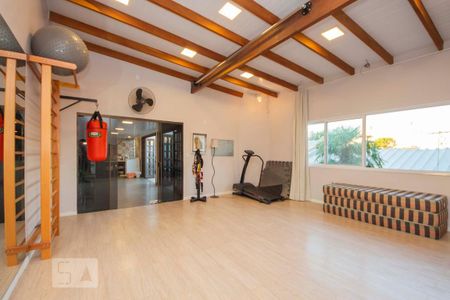 Casa à venda com 400m², 4 quartos e 2 vagas Casa à venda com 400m², 4 quartos e 2 vagasAcademia