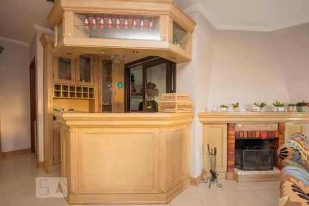 Sala  de casa à venda com 4 quartos, 400m² em Sarandi, Porto Alegre