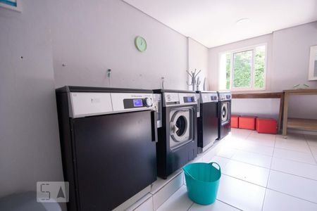 Apartamento à venda com 43m², 1 quarto e 1 vaga Apartamento à venda com 43m², 1 quarto e 1 vagaÁrea Comum - Lavanderia