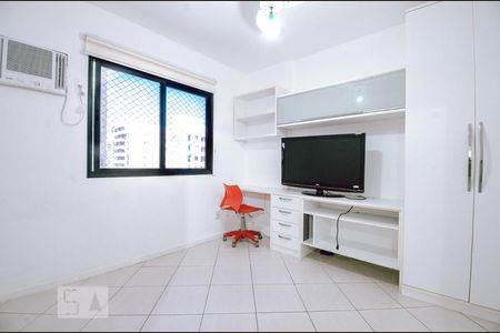 Apartamento para alugar com 105m², 3 quartos e 2 vagasQuarto 2