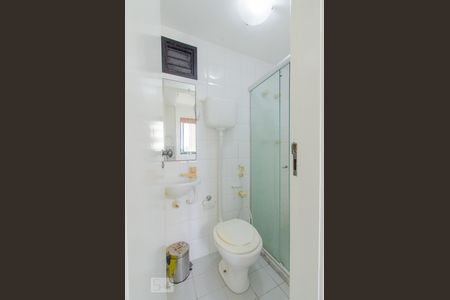 Apartamento para alugar com 105m², 3 quartos e 2 vagasBanheiro de Serviço