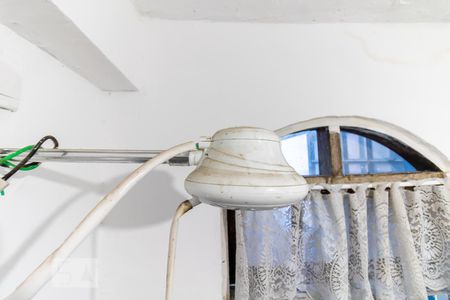 Casa para alugar com 50m², 1 quarto e 1 vagaChuveiro