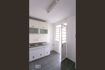 Apartamento à venda com 128m², 2 quartos e 1 vagaCozinha