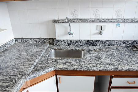 Apartamento para alugar com 60m², 2 quartos e 1 vagaCozinha