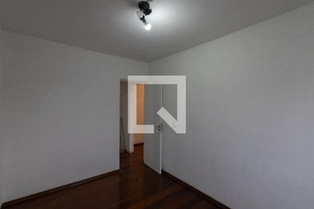 Quarto 2 de apartamento para alugar com 2 quartos, 60m² em Vila Constança, São Paulo