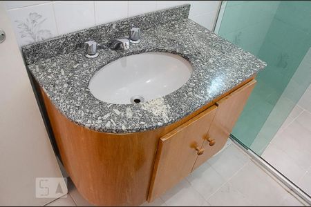 Apartamento para alugar com 60m², 2 quartos e 1 vagaBanheiro