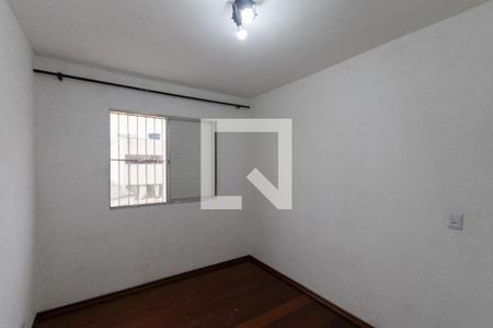 Quarto 1 de apartamento para alugar com 2 quartos, 60m² em Vila Constança, São Paulo