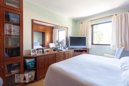 Suíte 1 de casa à venda com 3 quartos, 217m² em Bosque da Saúde, São Paulo