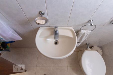 Casa à venda com 217m², 3 quartos e 5 vagasBanheiro de Serviço