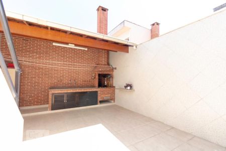 Casa à venda com 217m², 3 quartos e 5 vagasChurrasqueira