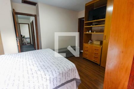 Suíte de casa à venda com 3 quartos, 180m² em Jardim Colombo, São Paulo
