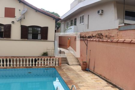 Casa à venda com 447m², 5 quartos e 6 vagasPiscina