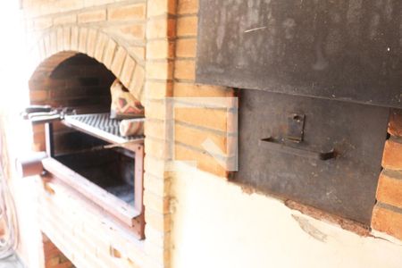 Casa à venda com 447m², 5 quartos e 6 vagasChurrasqueira