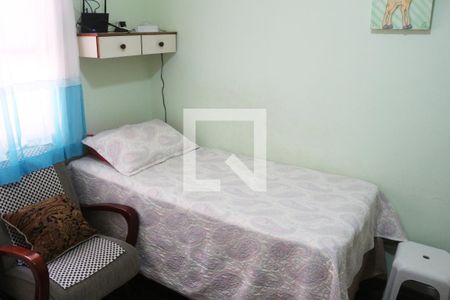 Casa à venda com 447m², 5 quartos e 6 vagasQuarto 2