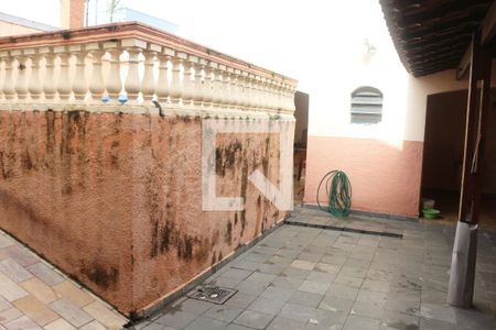 Casa à venda com 447m², 5 quartos e 6 vagasQuintal