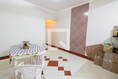 Casa à venda com 220m², 3 quartos e 2 vagasCozinha