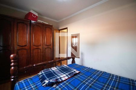 Casa à venda com 220m², 3 quartos e 2 vagasQuarto 2