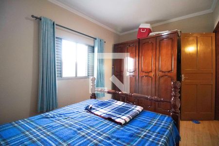 Casa à venda com 220m², 3 quartos e 2 vagasQuarto 2